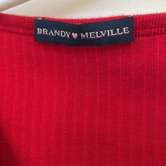 BRANDY MELVILLE Cute Red Crop Top🌹 - Picture 2 of 4